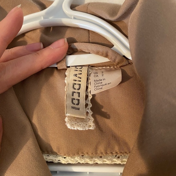 H&M trench coat - Picture 4 of 6